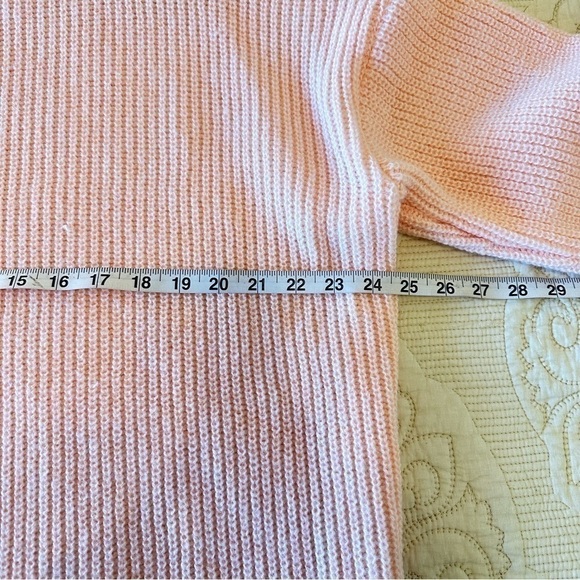 Peachy pink super thick warm turtleneck sweater, size XL - Picture 6 of 8